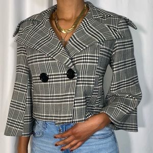 Vintage Donna Rae Cropped Plaid Blazer (size 8)